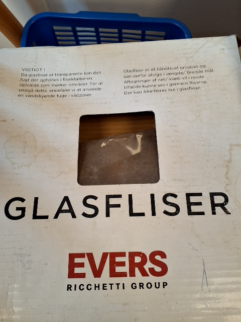 Glas fliser