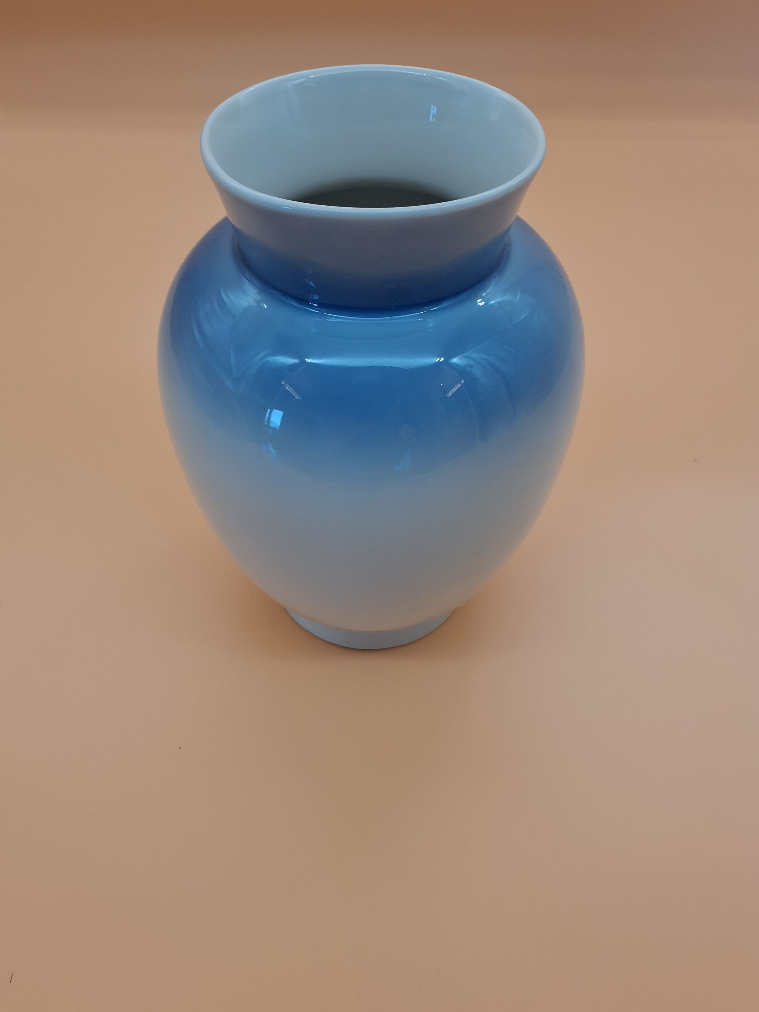 Royal Copenhagen  vase nr 4764