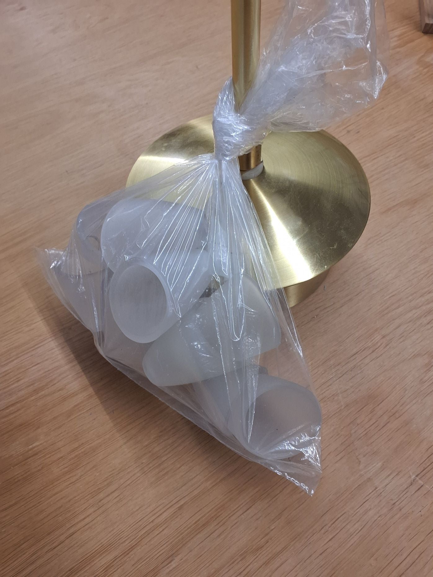 Lampe med 10 arme