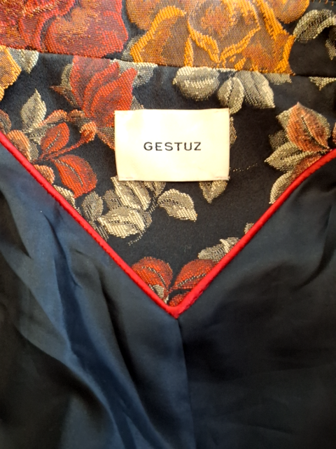 Gestuz Jakke