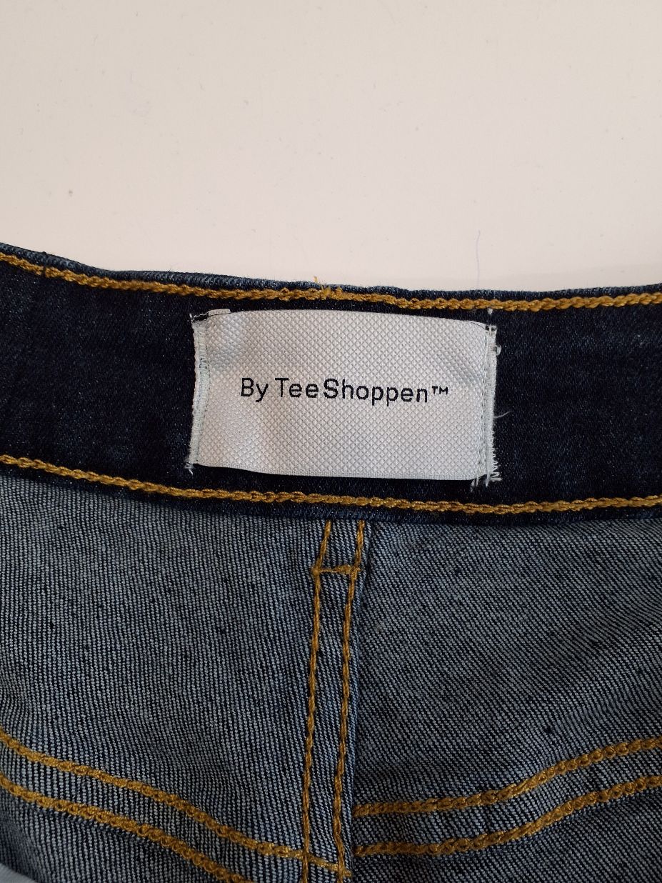 By TeeShoppen Shorts