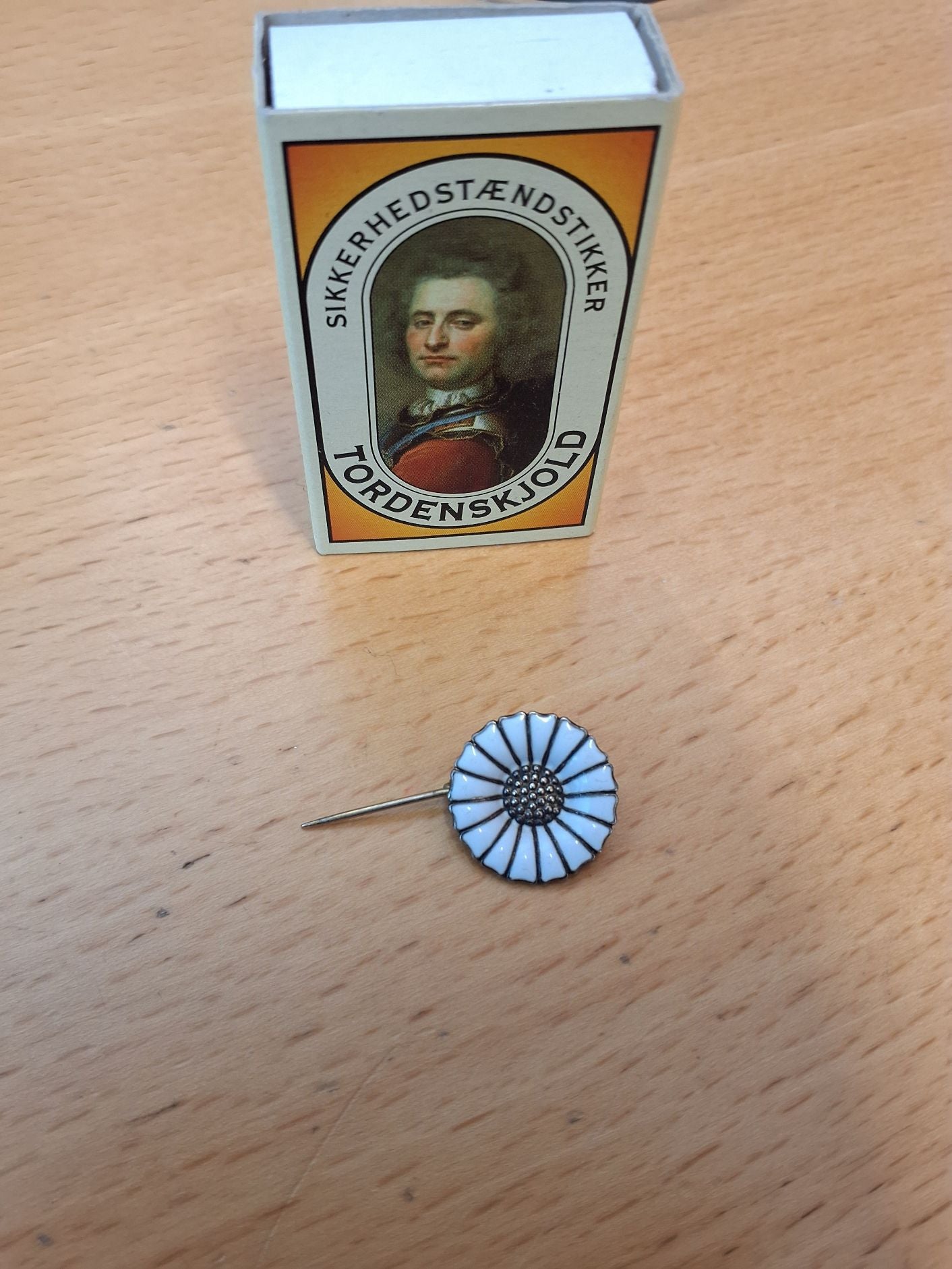 Georg Jensen, Marguerit broche