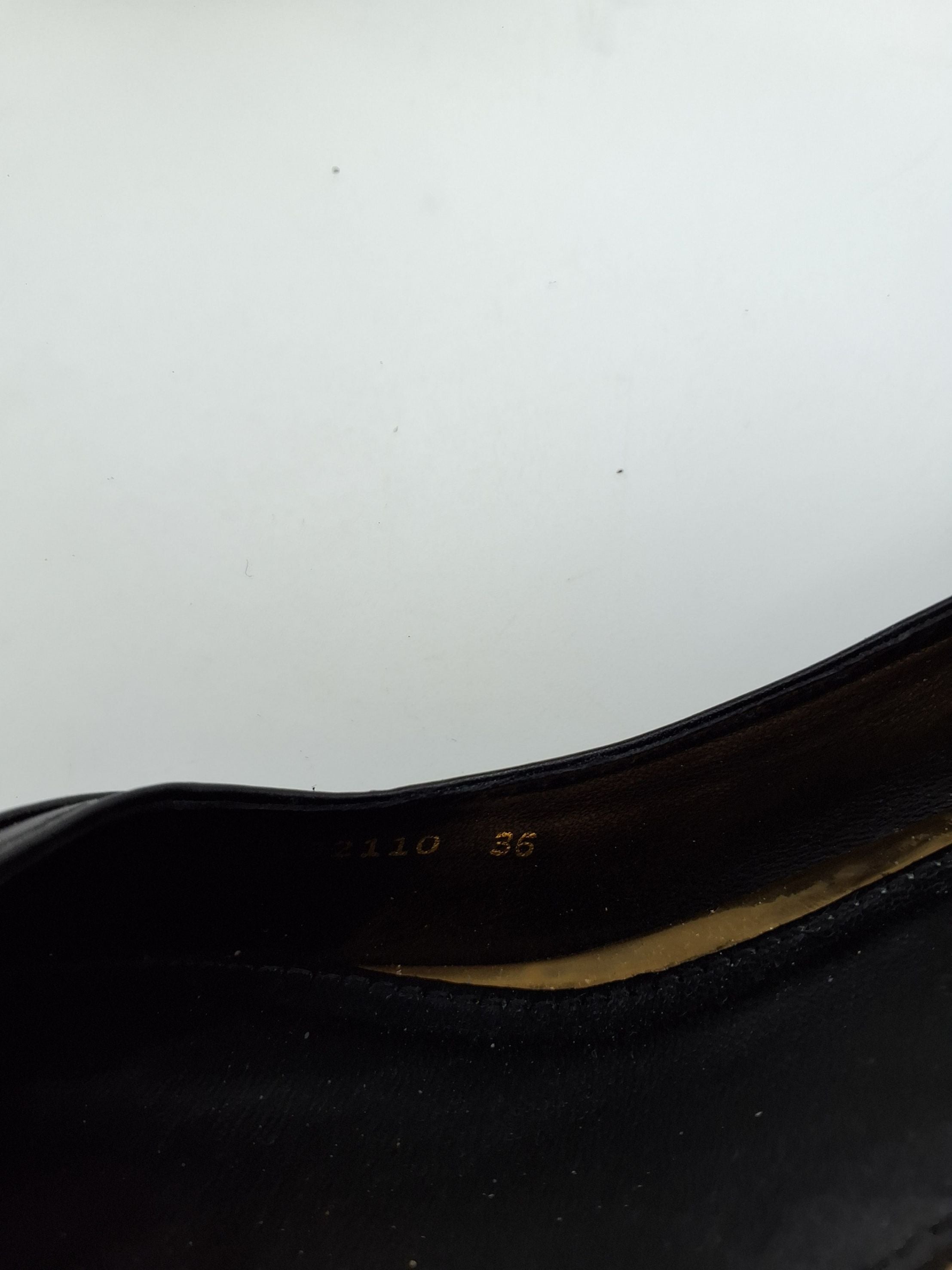 Aigner Courtney Pumps