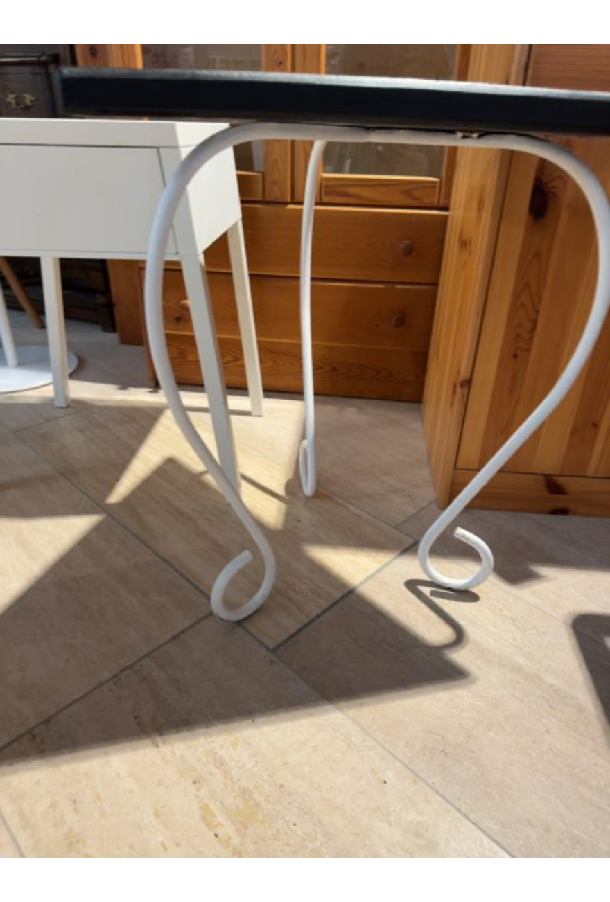 Bord trekantet