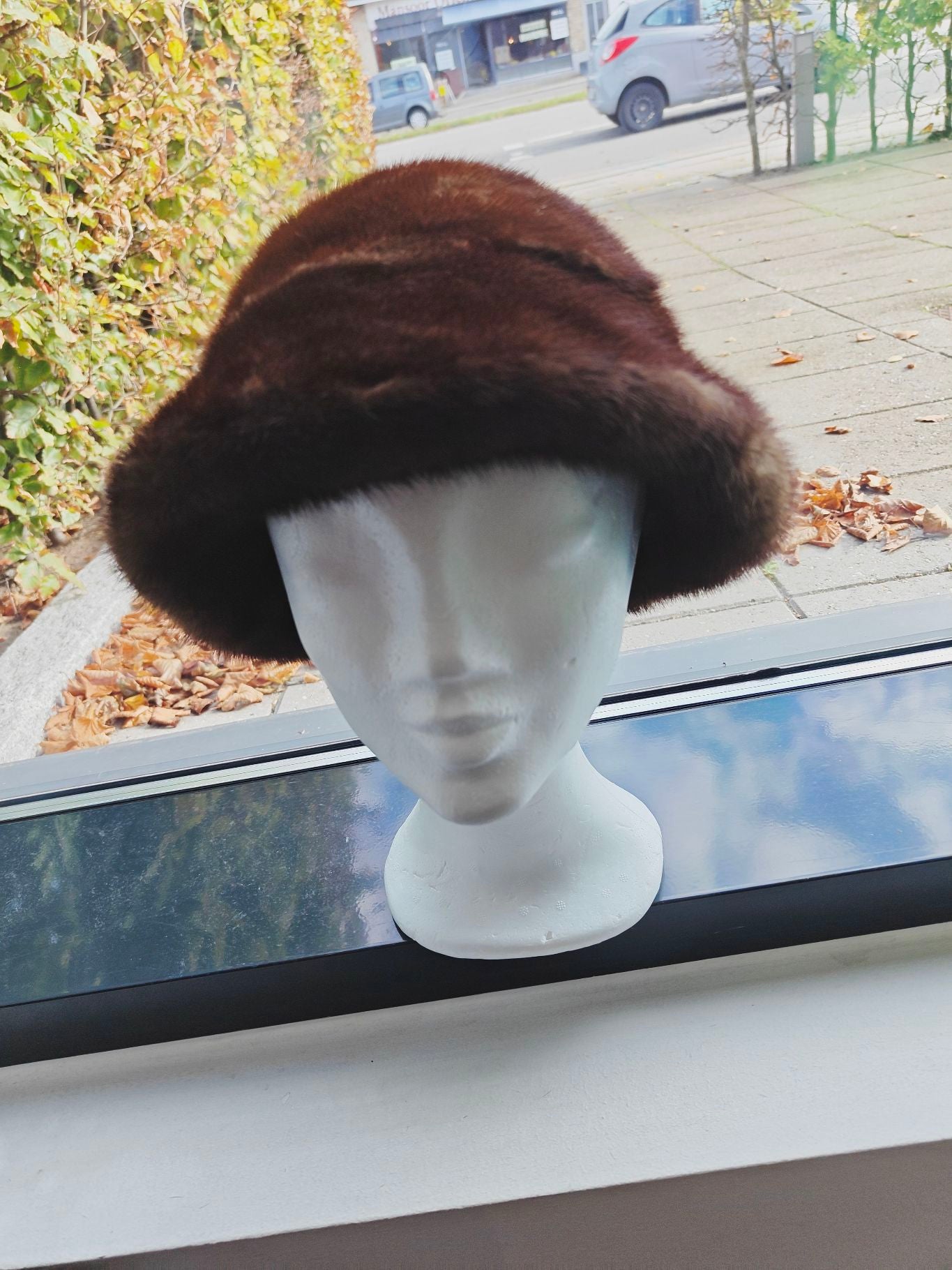Hat, mink
