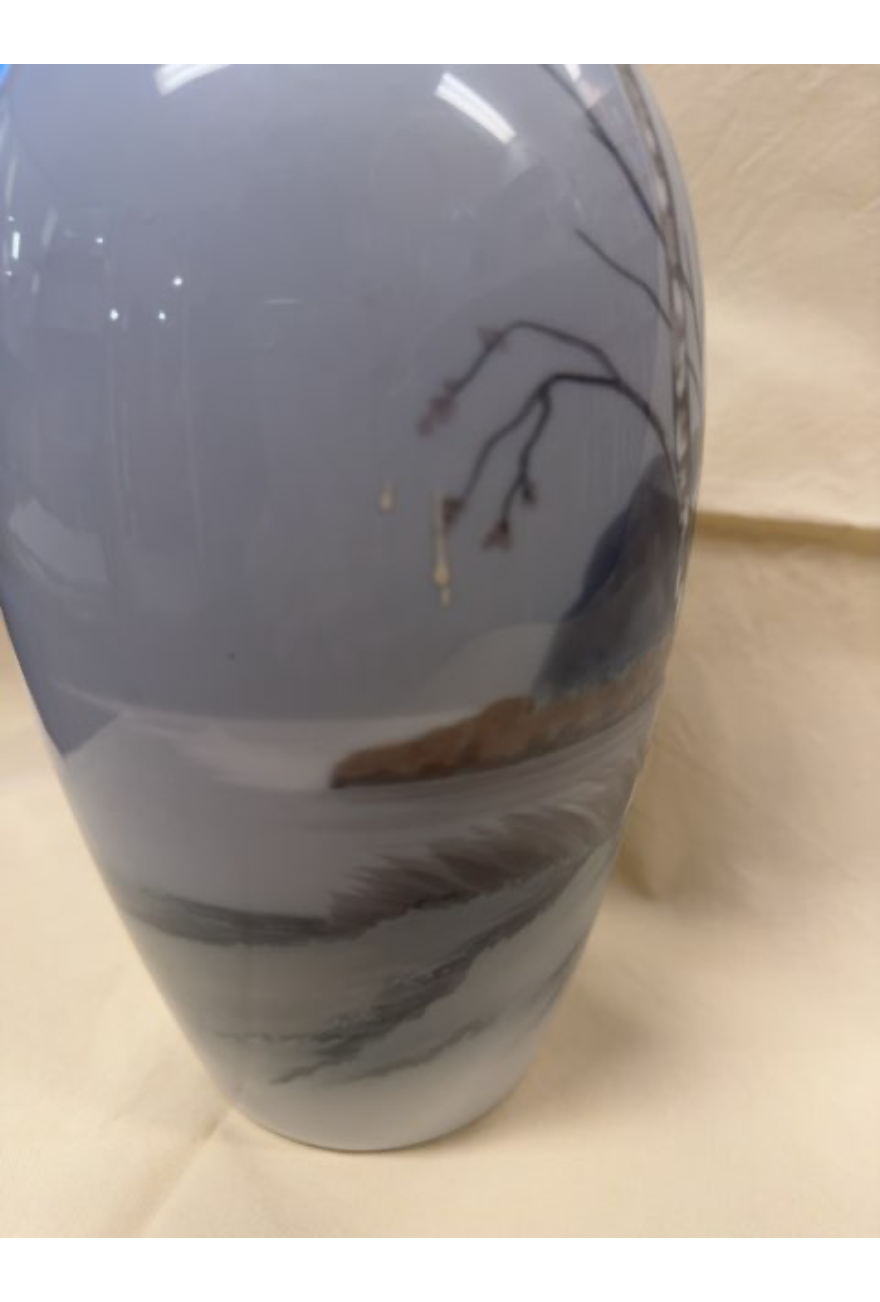 B&G vase