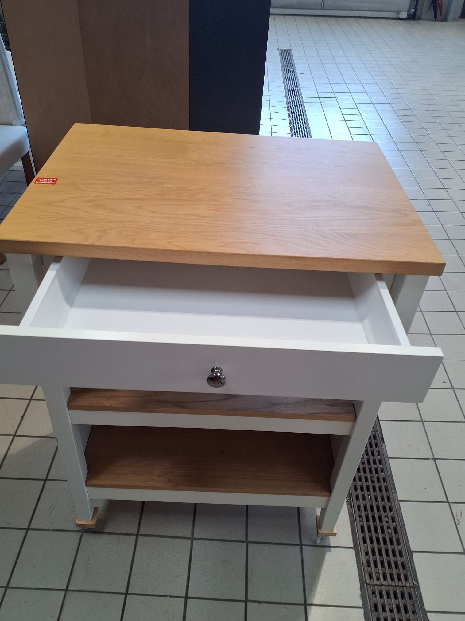 Bord /  vitrine