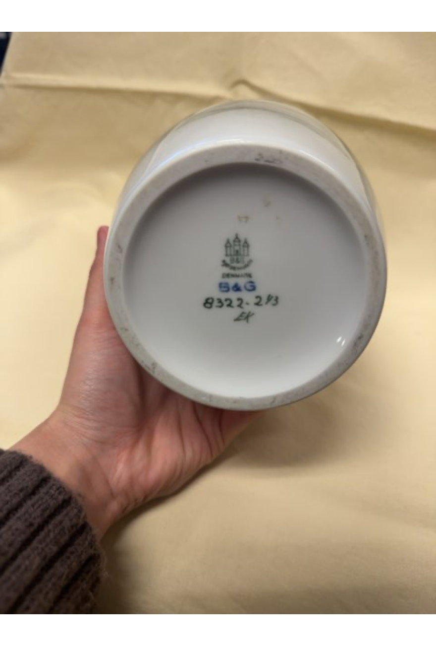 B&G vase