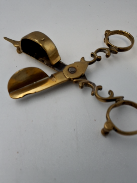 Lyseslukker/saks rra 1854