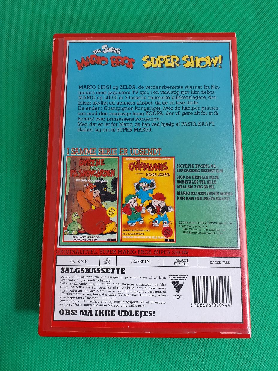 VHS. Super Mario Bros