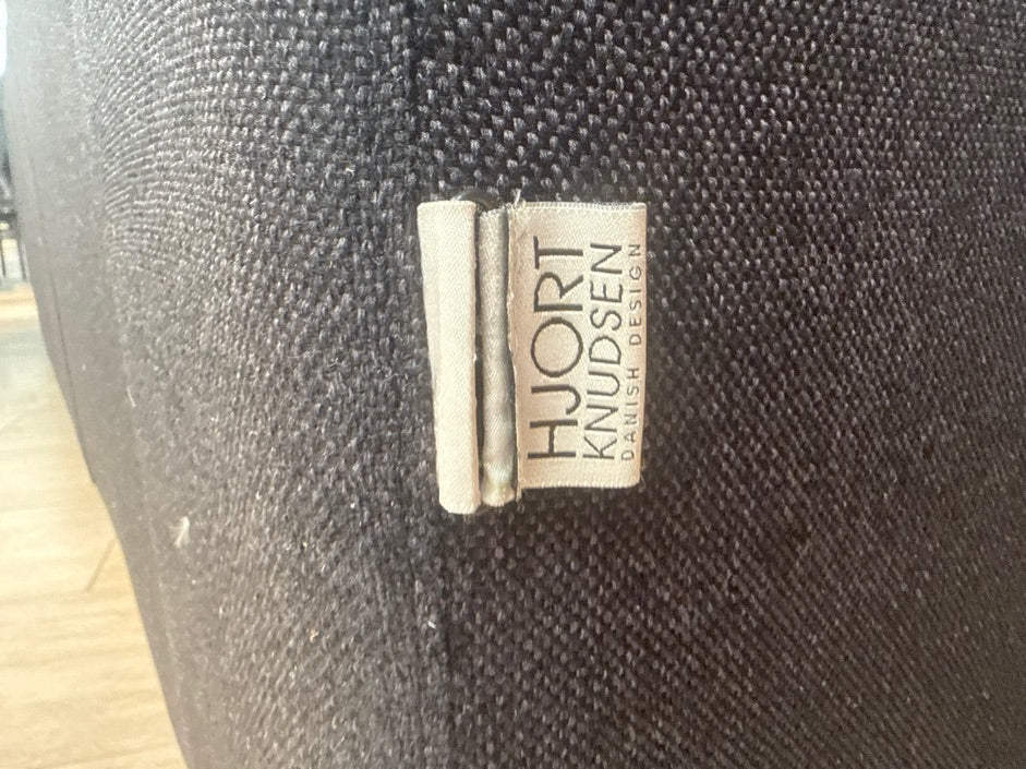 Sofa i sort "Hjort Knudsen"
