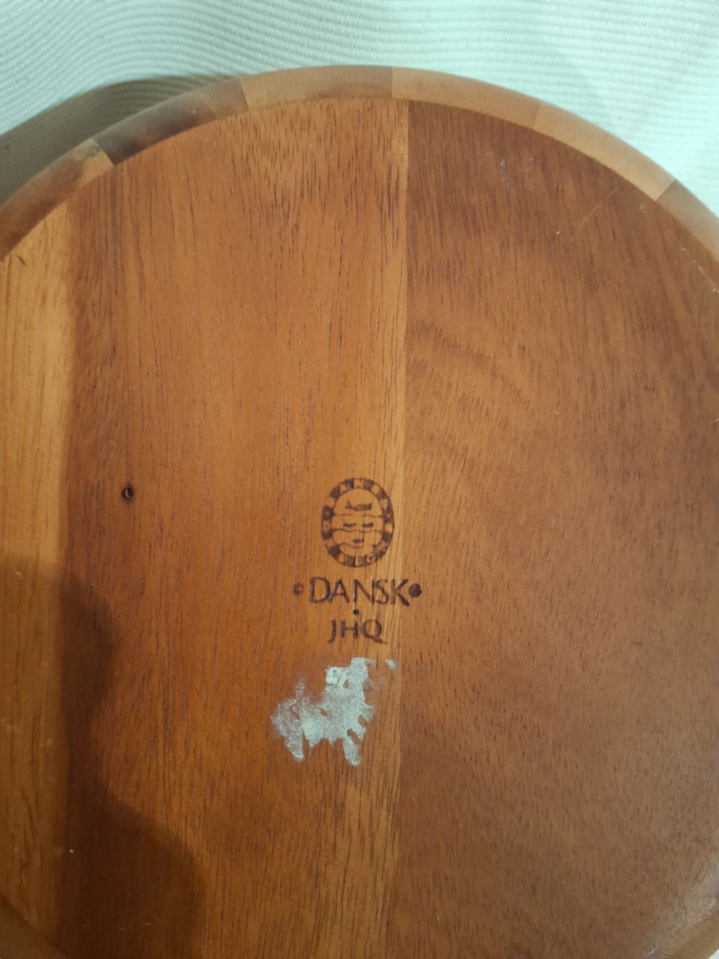 IHQ teak skål