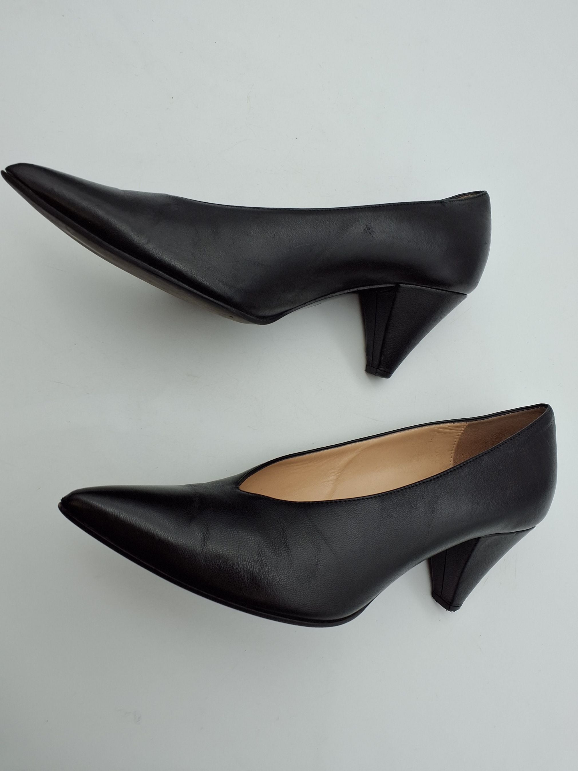 Notabene Pumps