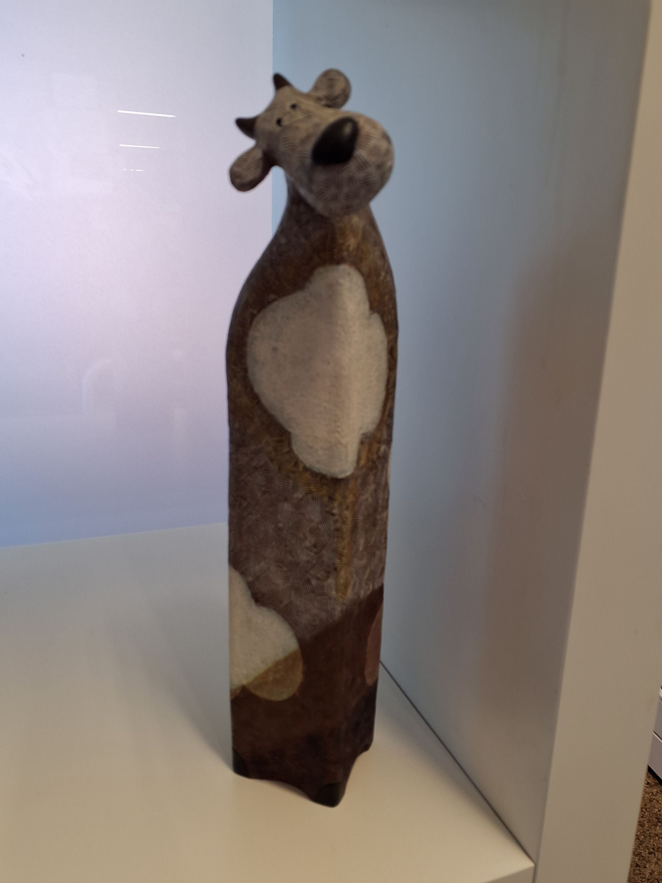 Figur fra Artforum