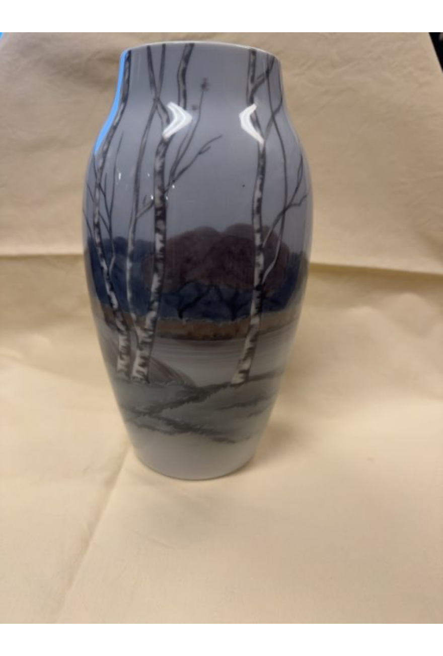 B&G vase