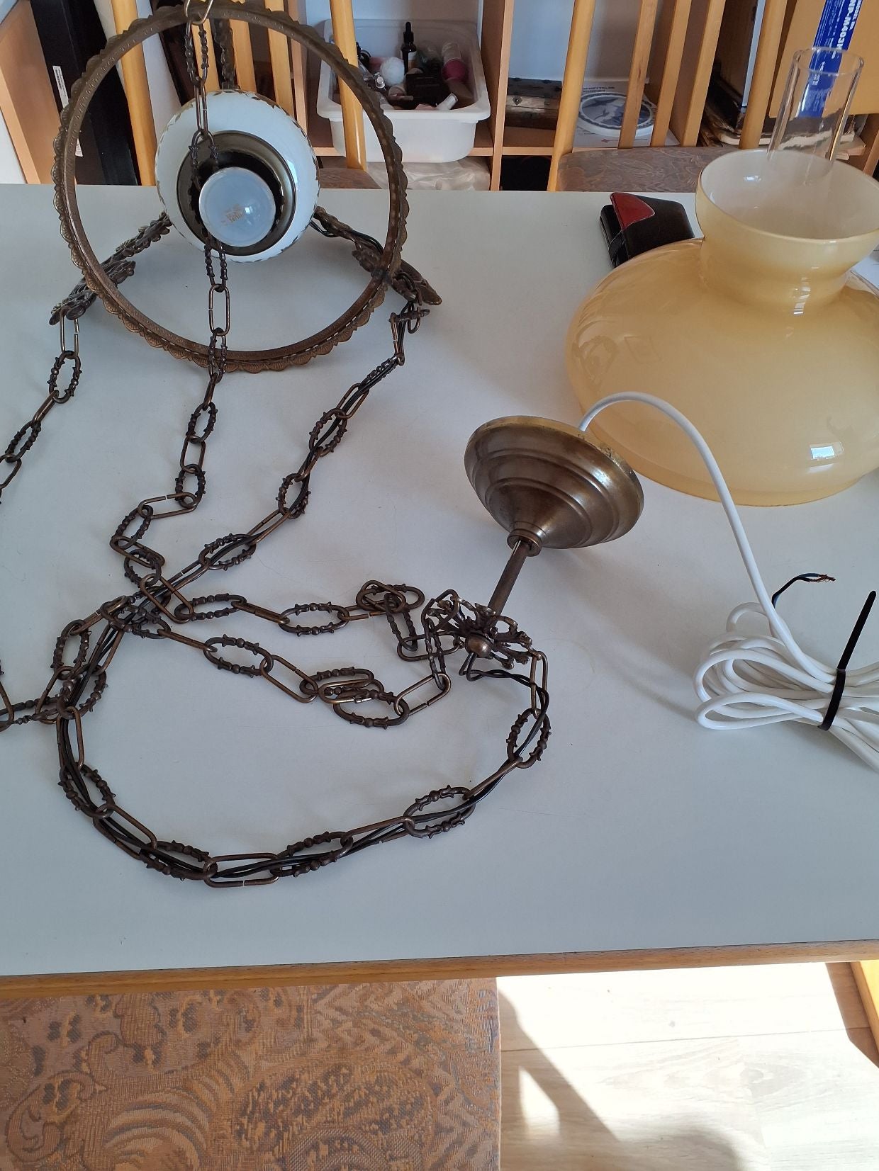 Loftlampe.