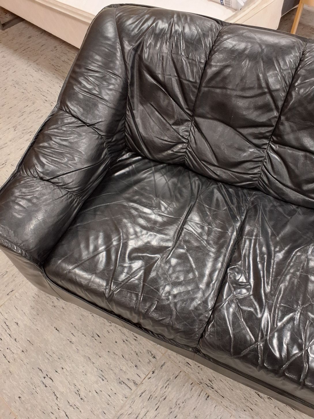 3 prs sort læder sofa