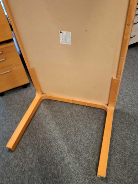 Mødebord/spisebord Magnus Olesen  - 7026