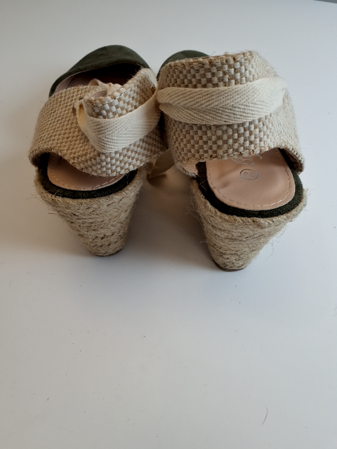 Agosto Sandal