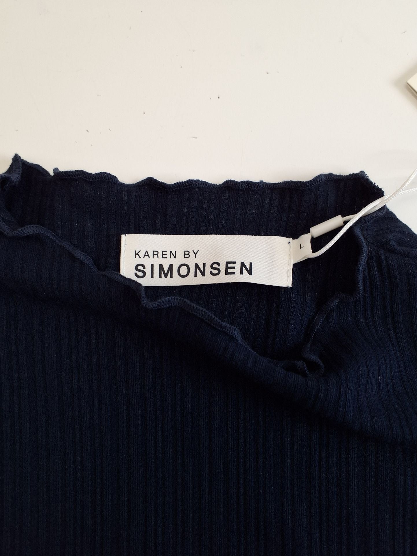 Karen by Simonsen Top