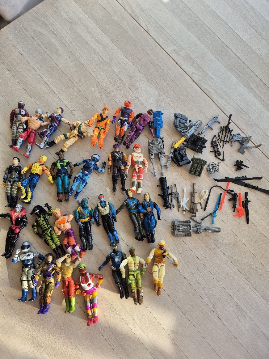 ACTIONFIGURER (27)