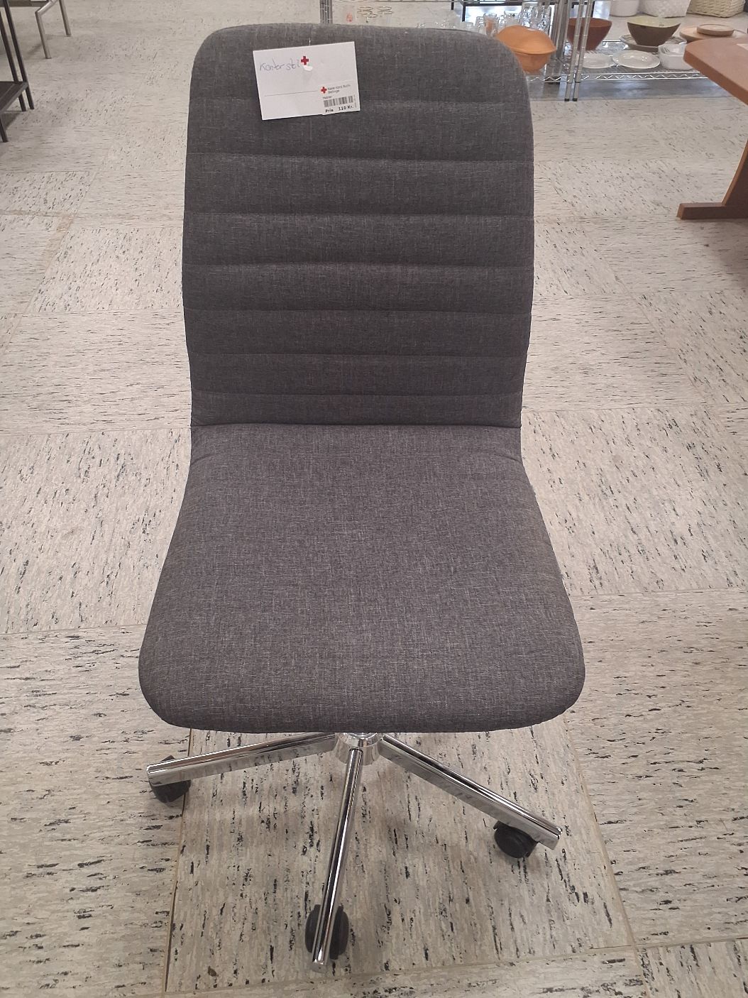 Grå kontorstol