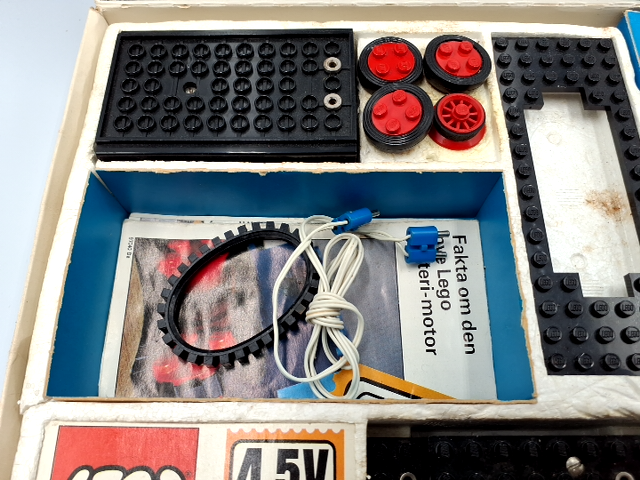 LEGO retron 4,5 v motor
