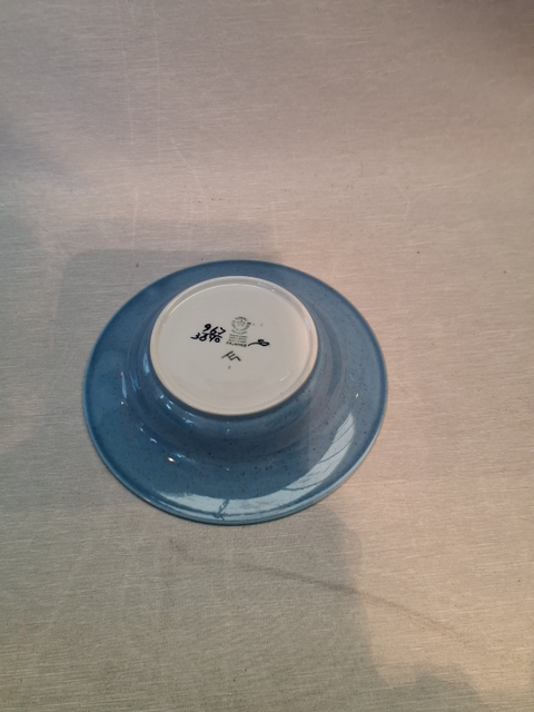Royal Copenhagen Fad