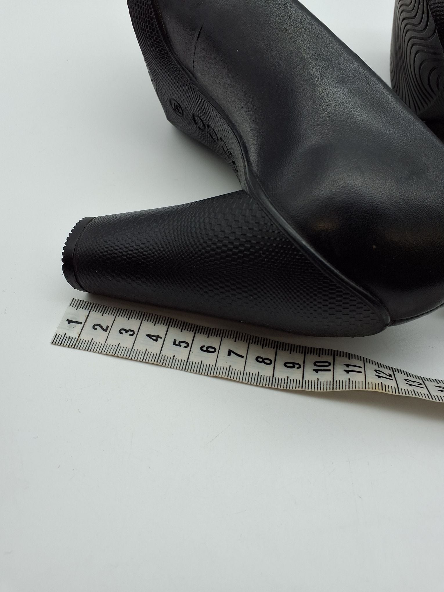 Ecco Sculptured Pumps
