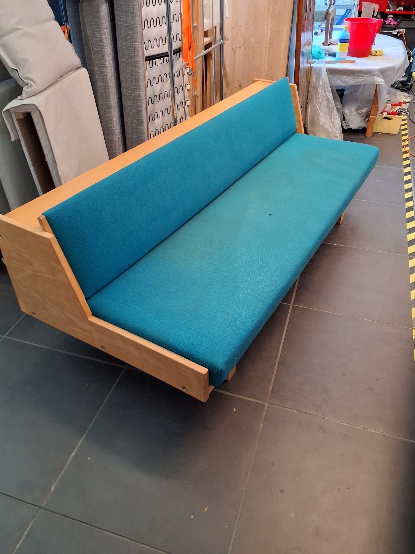 Hans J. Wegner. Sovesofa GE 258