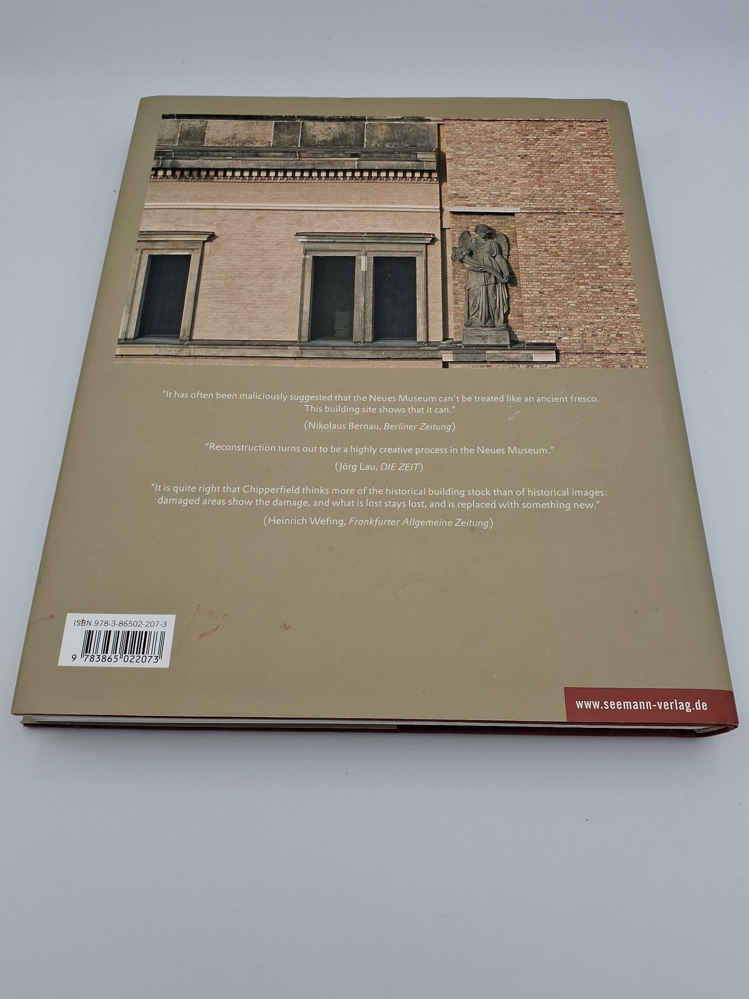 Bog: The Neues Museum Berlin