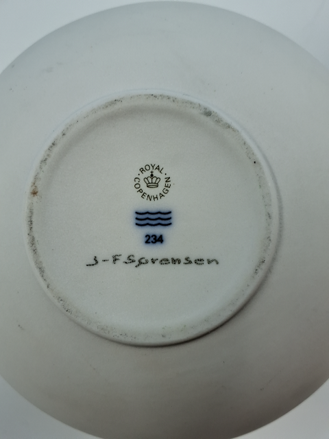 Globe fra royal copenhagen