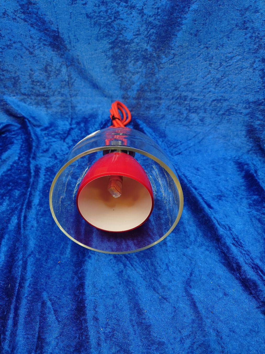 Rød glas pendel