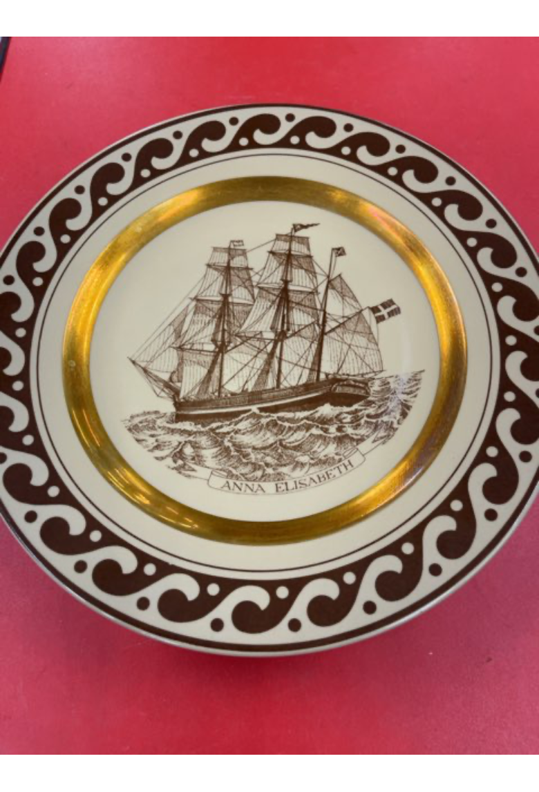 Ottensten platter med skibsmotiver