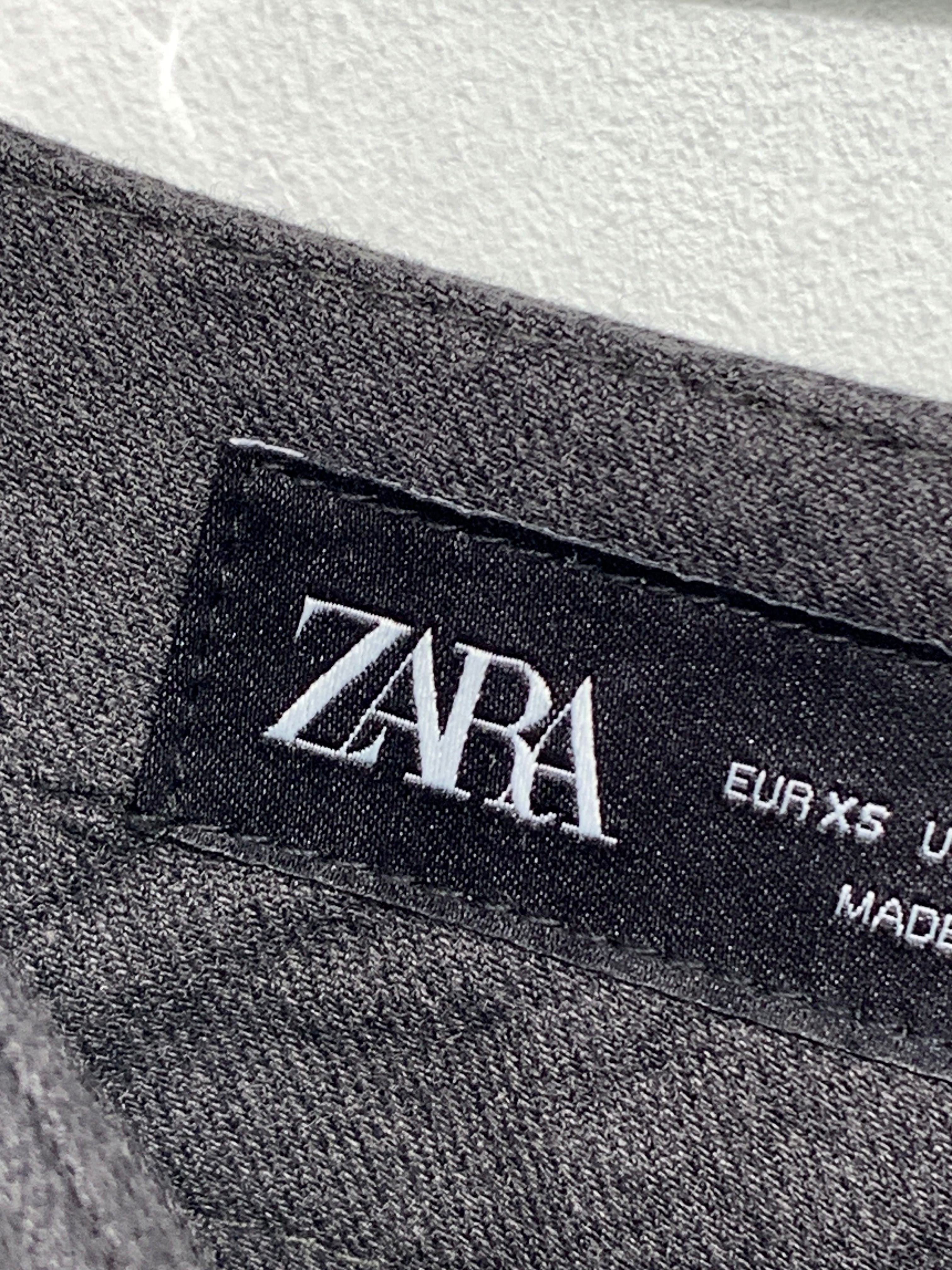 Zara Bukser