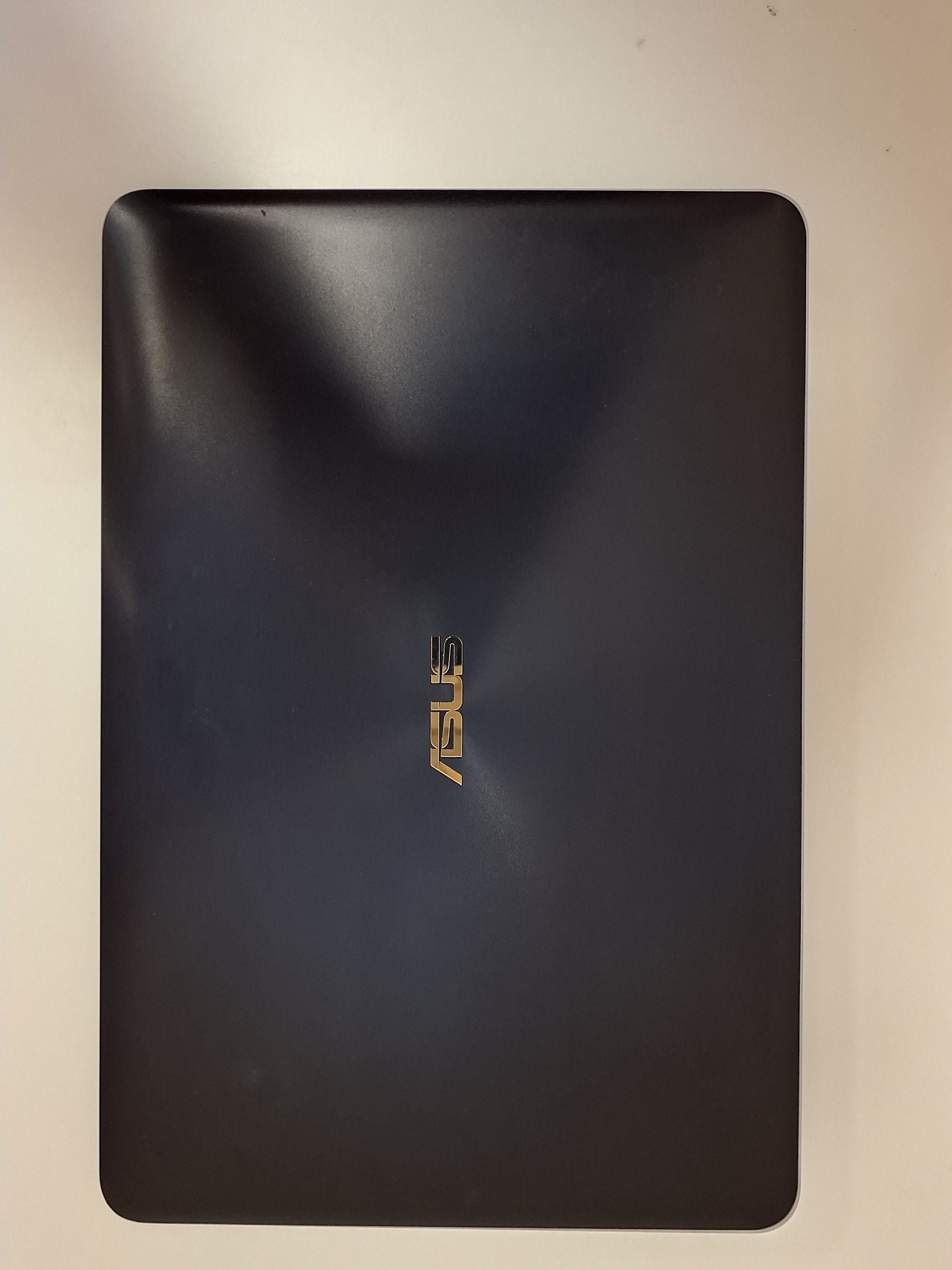 Bærbar pc: ASUS R558U