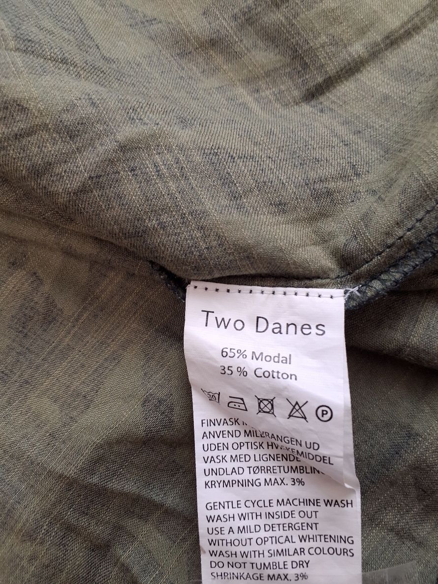 Two Danes Kjole