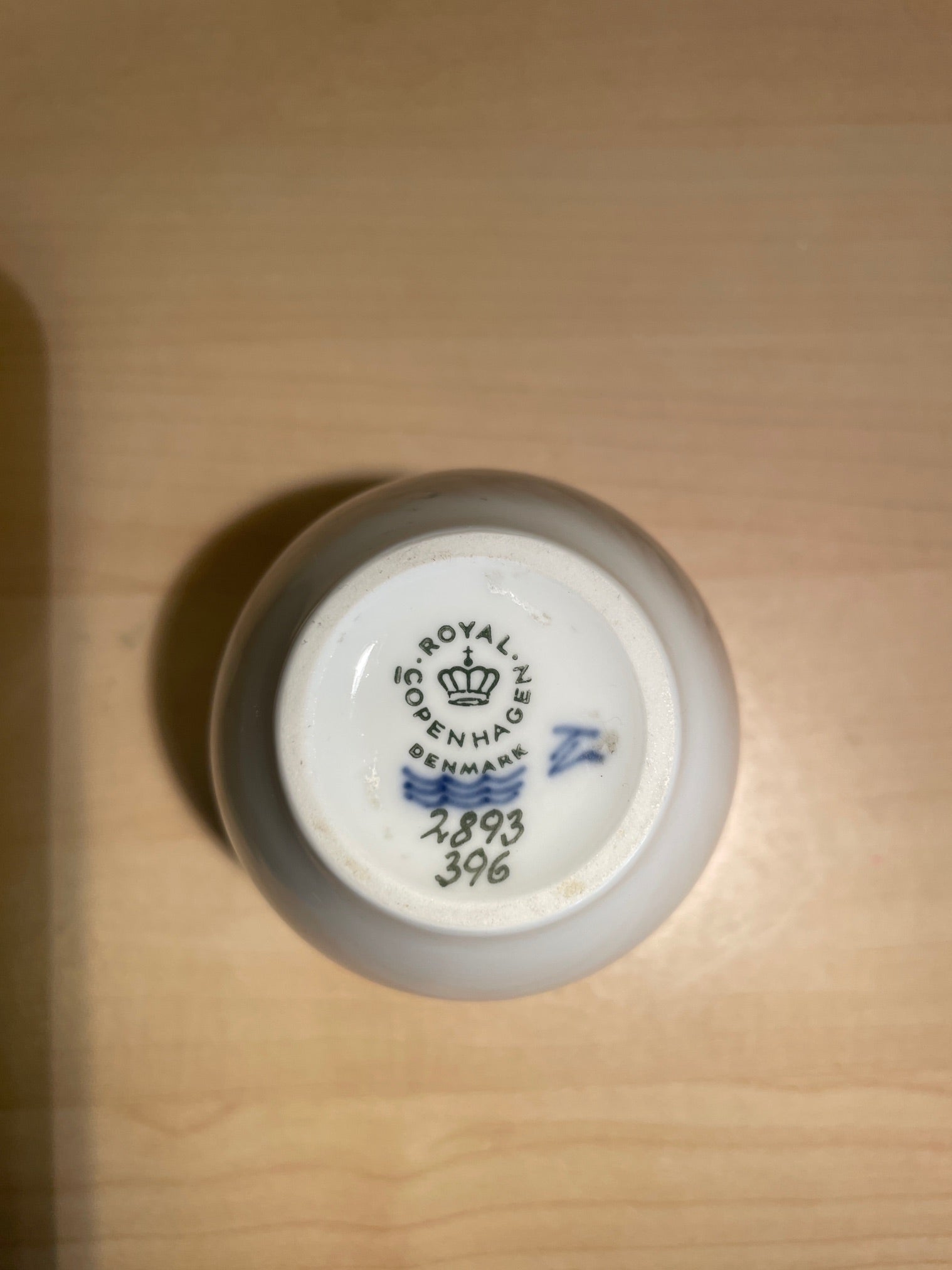 Royal Copenhagen vase 2893/396