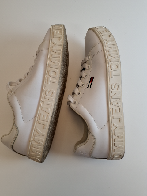 Tommy Jeans Sneakers (H768)