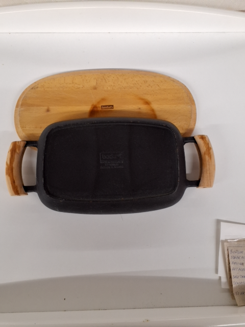 Bodum, R. Nissen, støbejerns pande