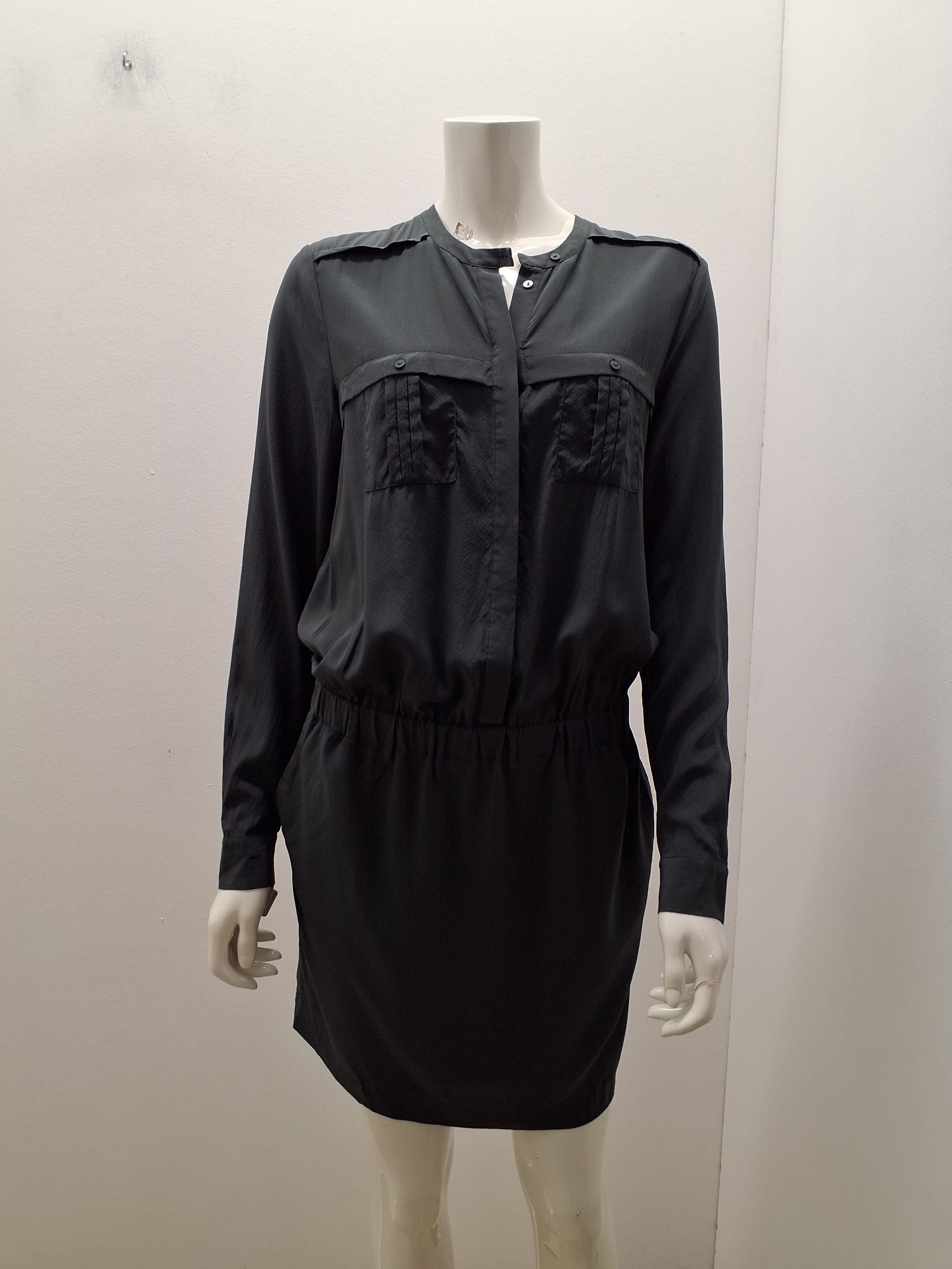 Designers Remix Silke Kjole