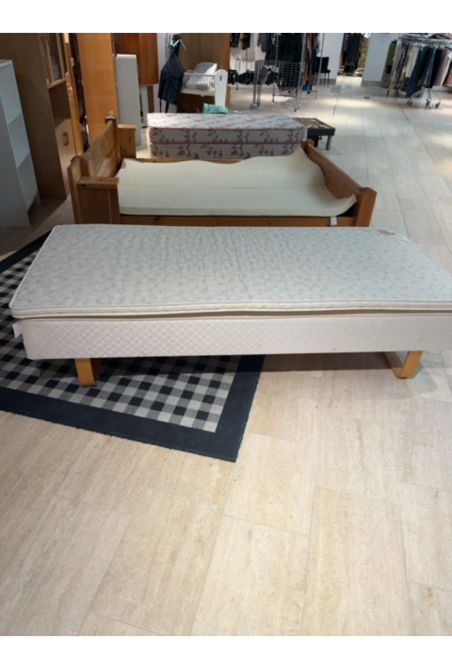 Seng med topmadras