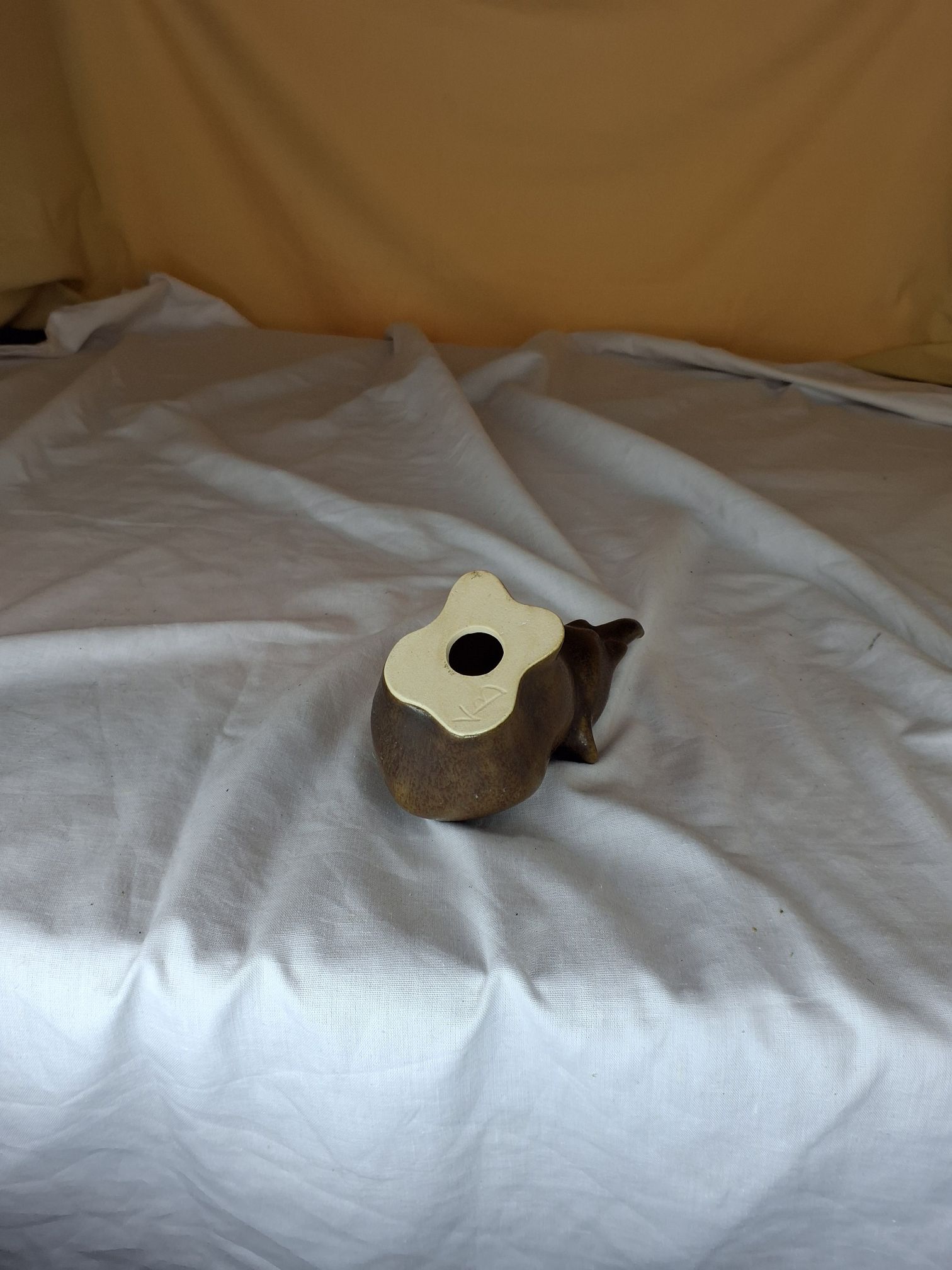 Keramisk elefantfigur