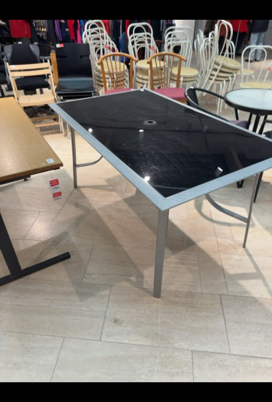 Havebord med glas plade