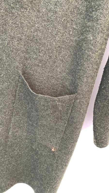 2B Cardigan