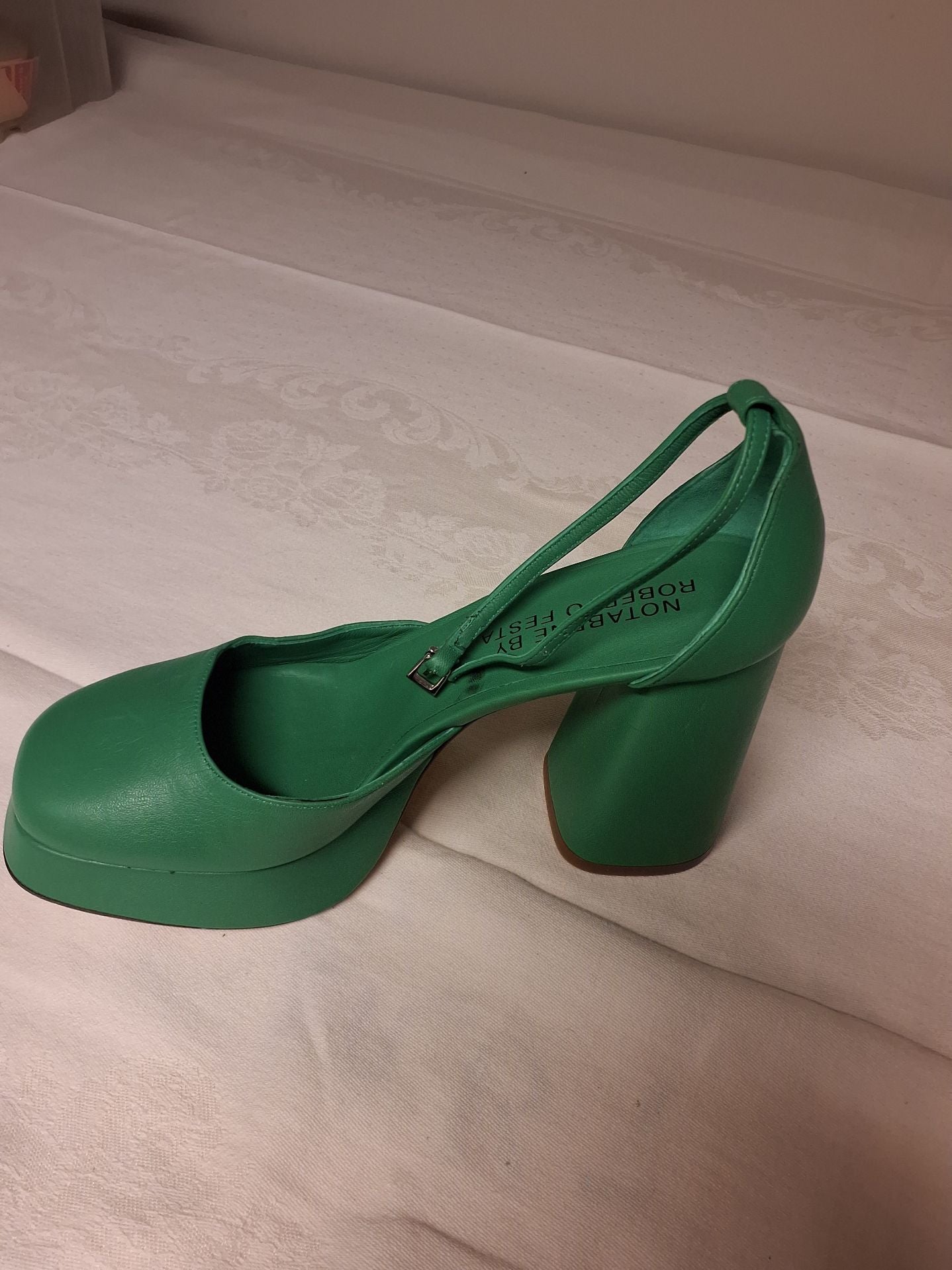 Notabene sko i fin grøn