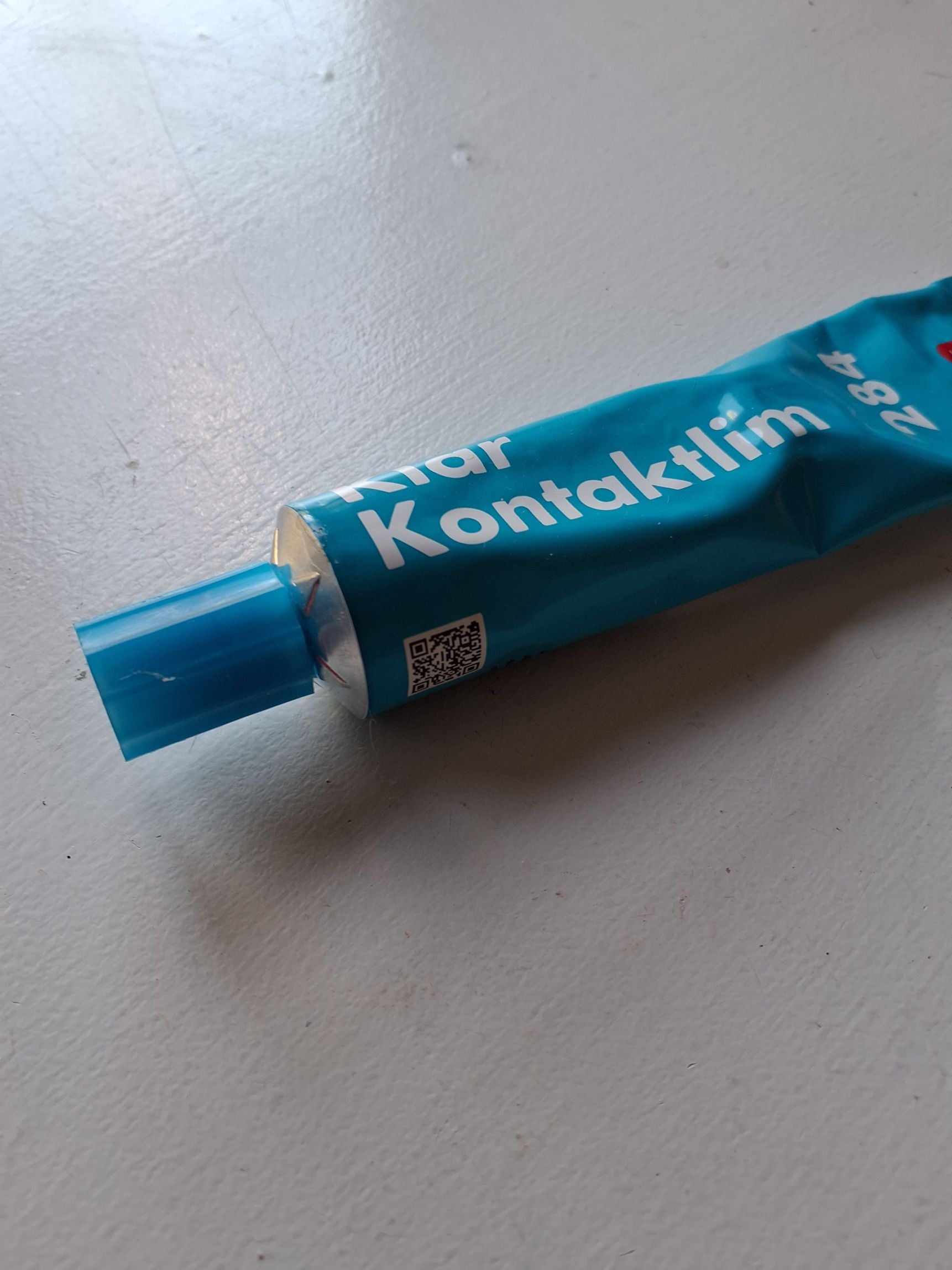 TEST - kontaktlim - ikke til salg