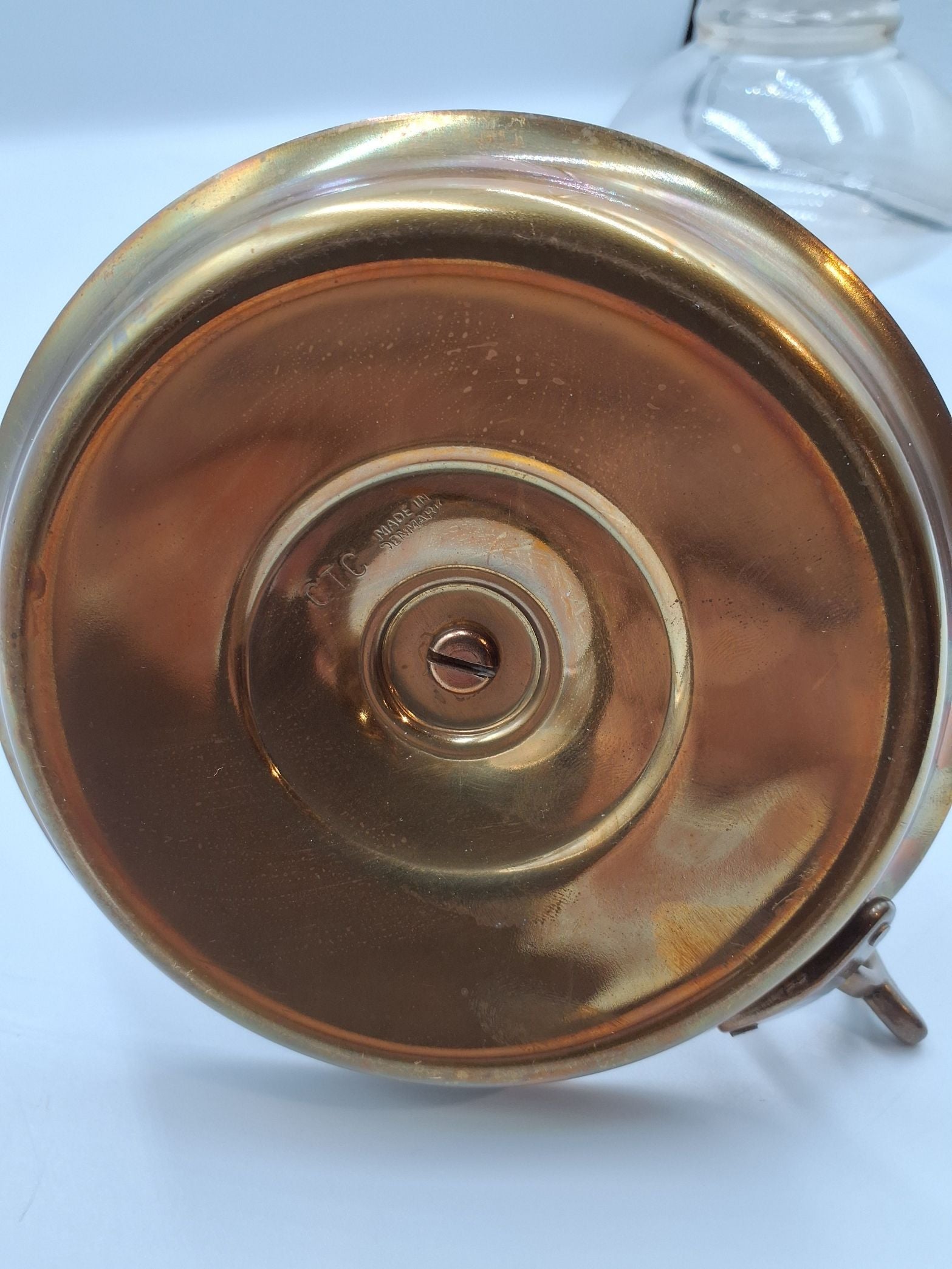 Fin lille bordlampe til lys