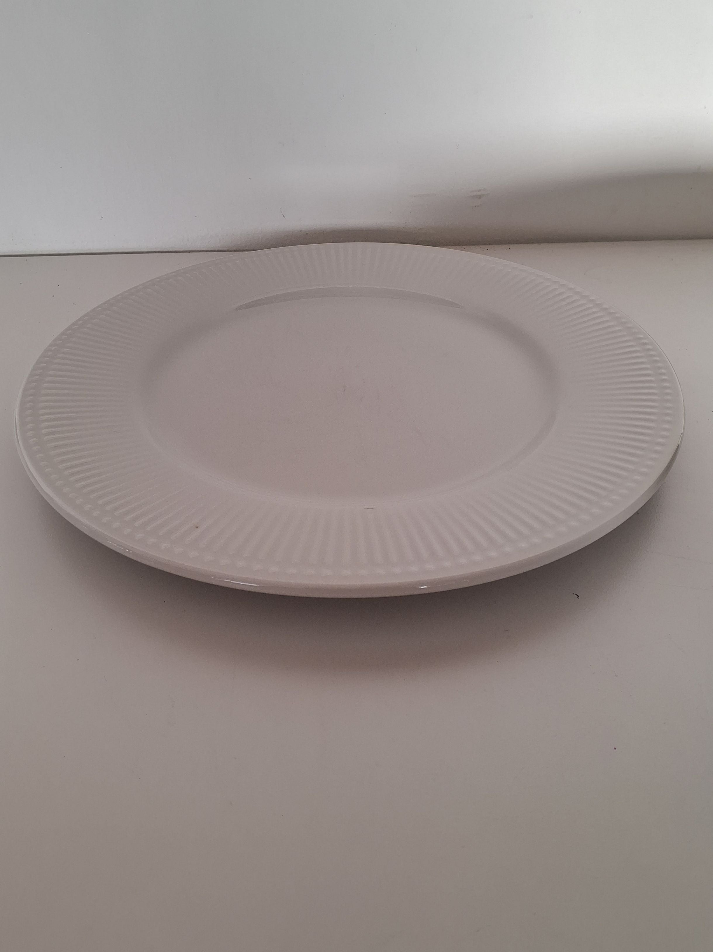 Tallerken - Riflet kant