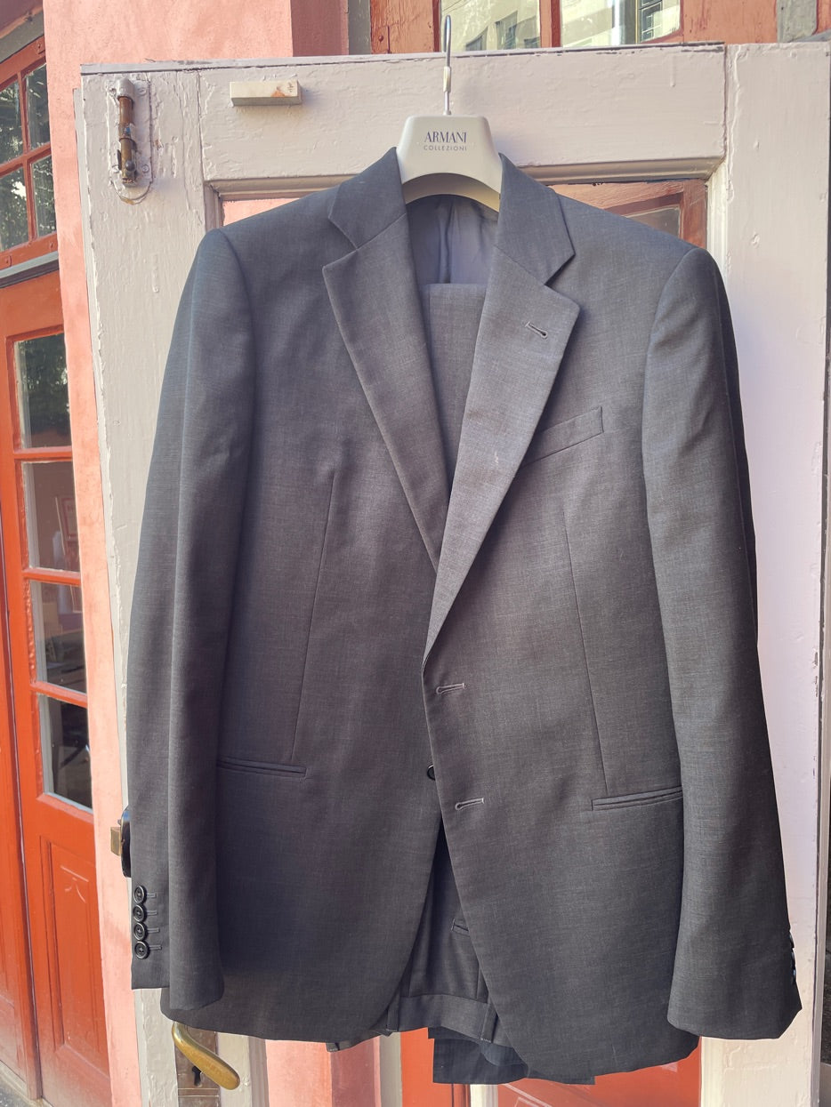 Armani Habit